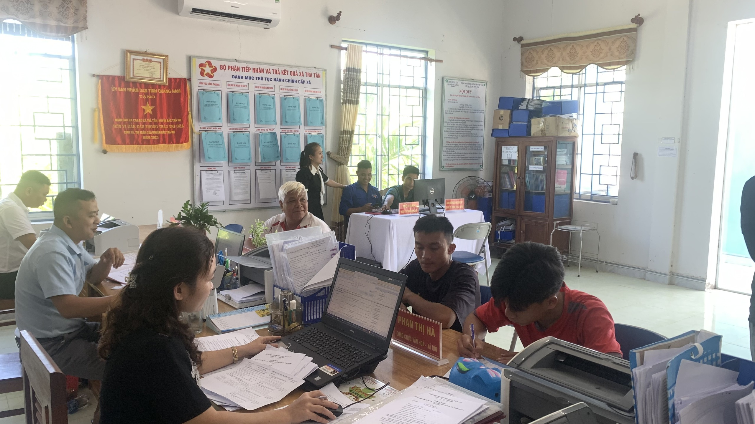 Chỉ số hài lòng của UBND Bắc Trà My đạt gần 99%